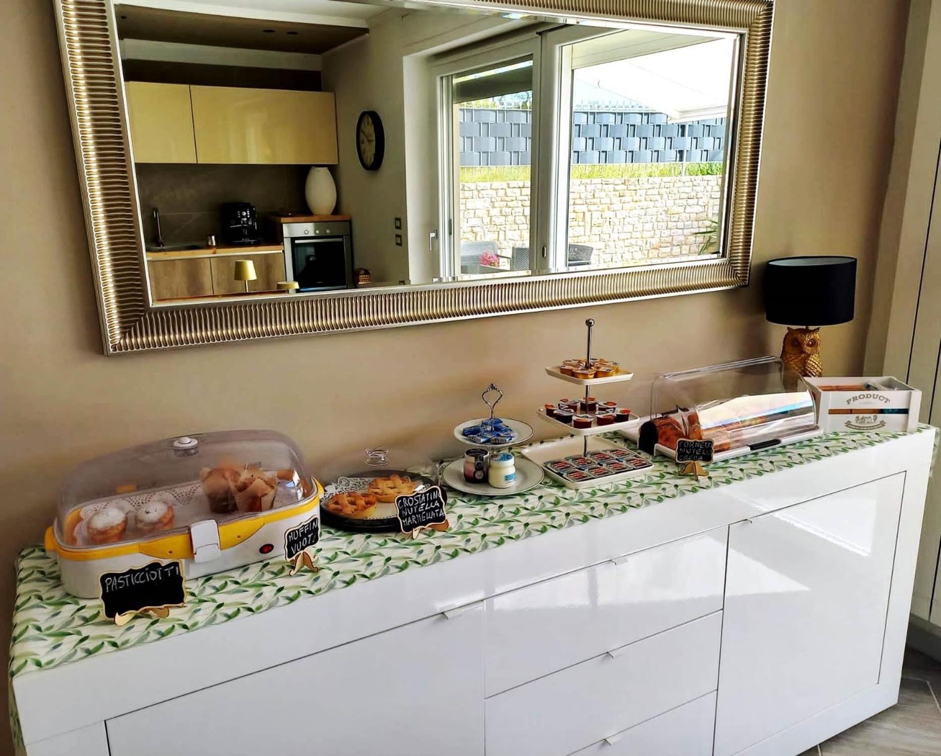 Bellatmosfera Bed and Breakfast Trani Εξωτερικό φωτογραφία